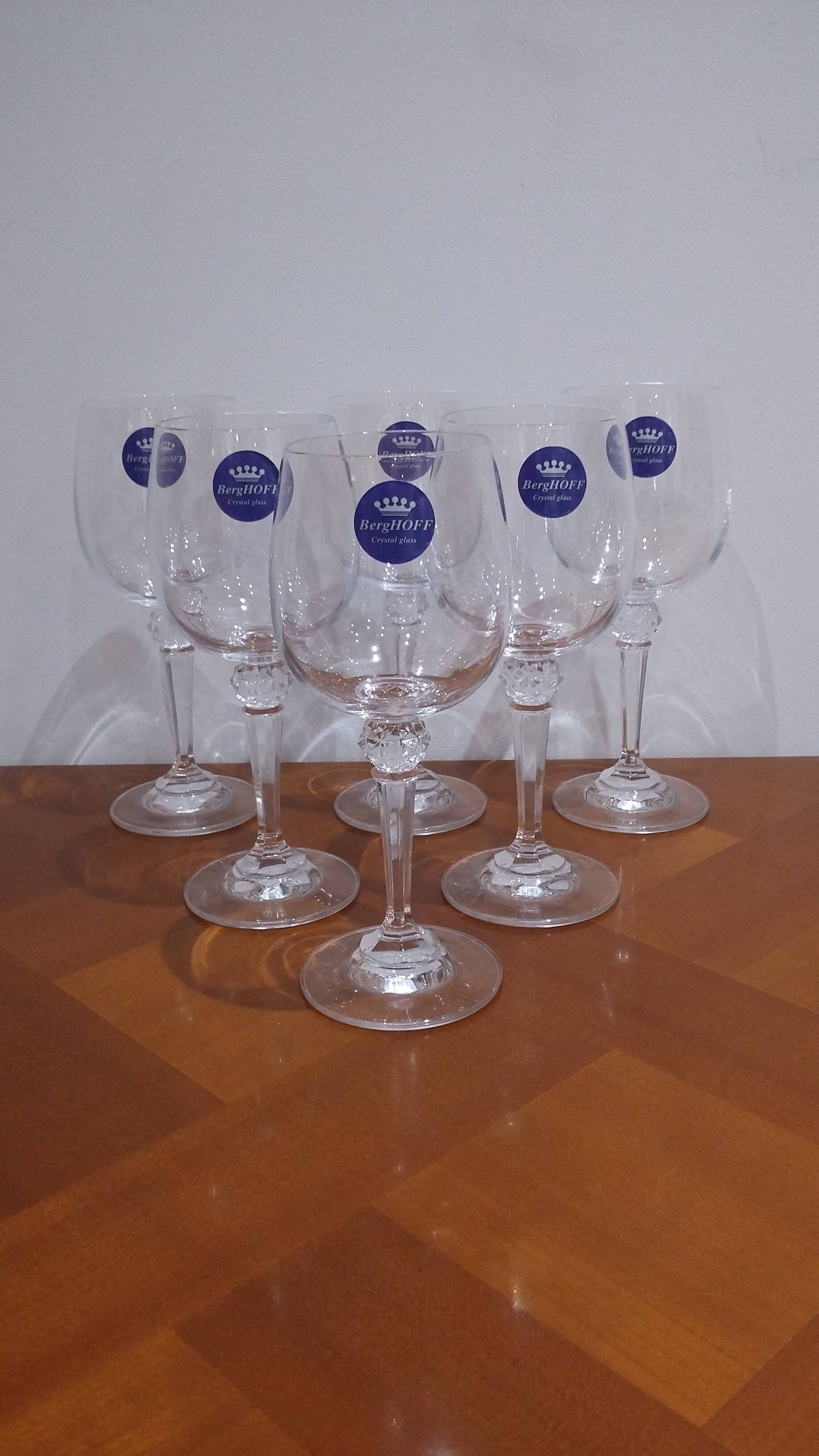 Very Nice Set of 6 Berghoff Crystal Wine Glasses