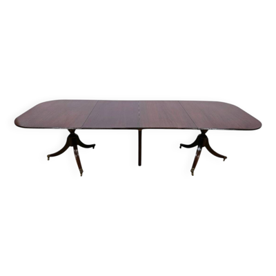 Table à manger élégante, deuxième moitié du 19e siècle - Classique/Noyer