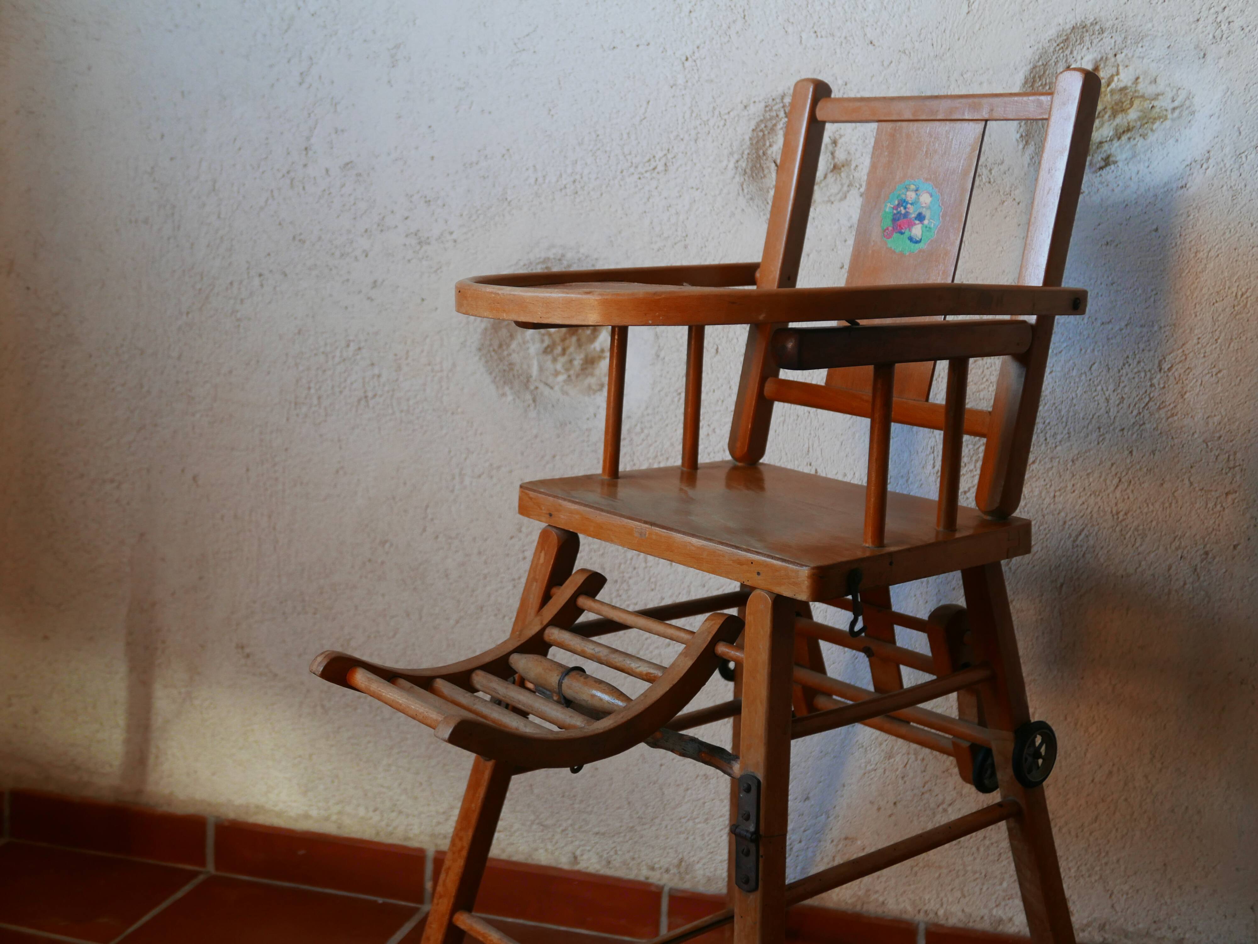 Chair high baby vintage