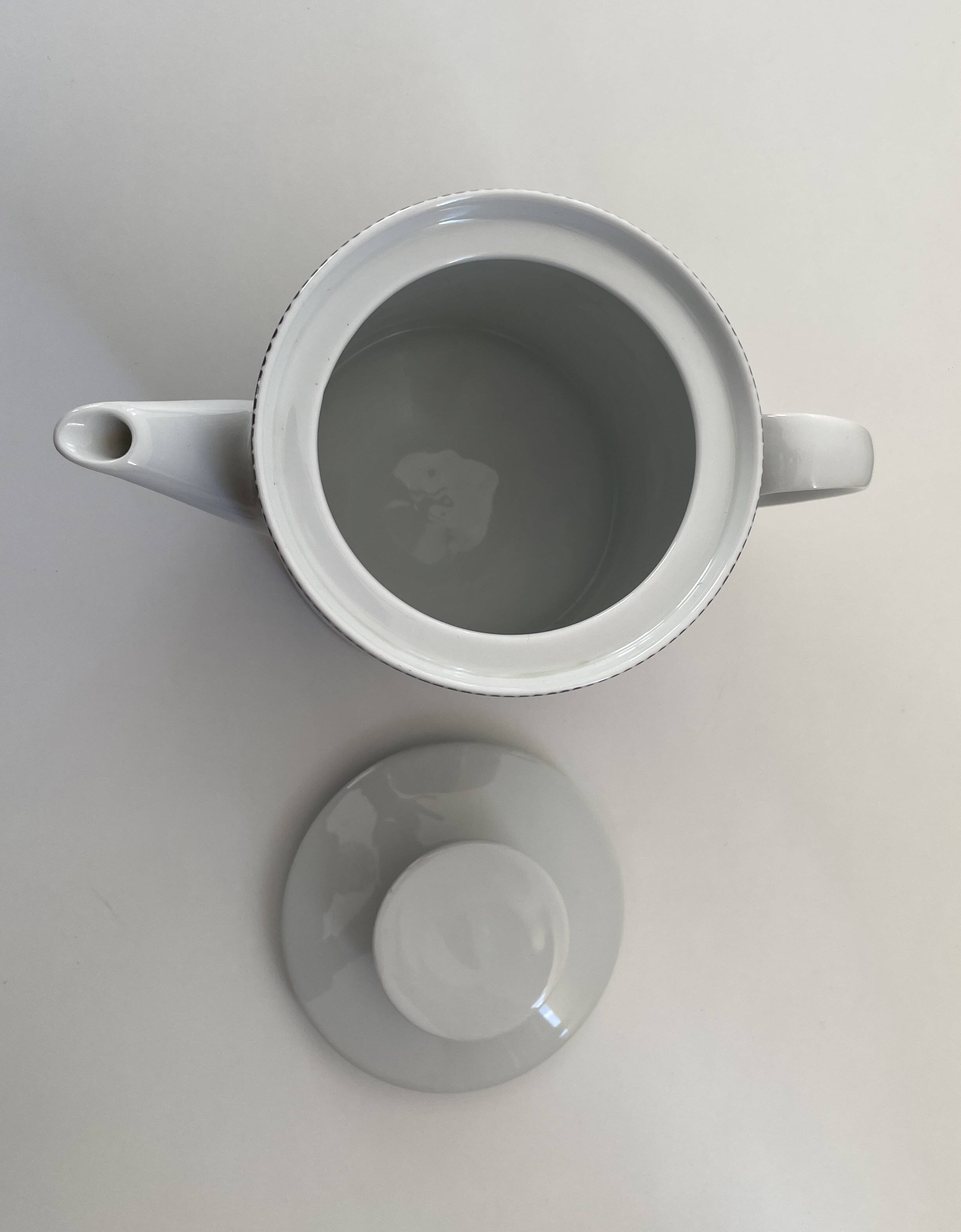Medaillon Onyx tea set by Theo Baumann and Richard Scharrer for Thomas