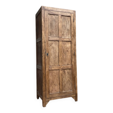 Antique wardrobe - wooden bonnetière
