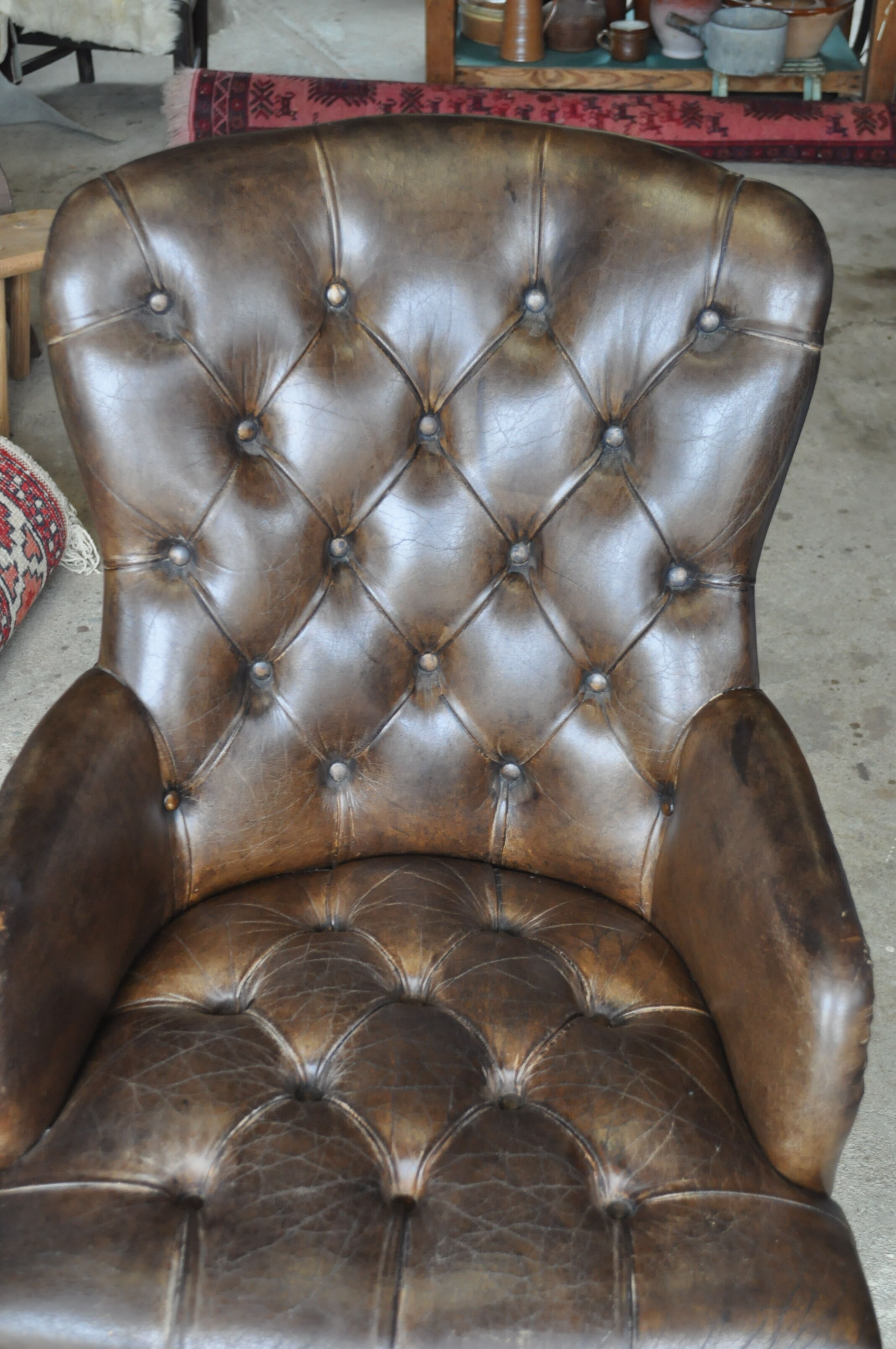 Chesterfield-style office chair