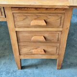 Bureau ancien en chêne massif brut, aérogommé et ciré