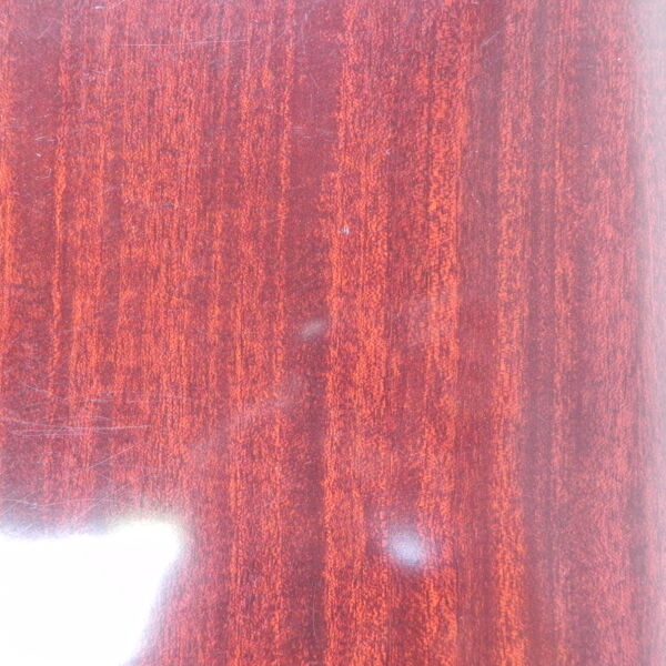 Table basse vintage sur roulettes avec porte-bagages