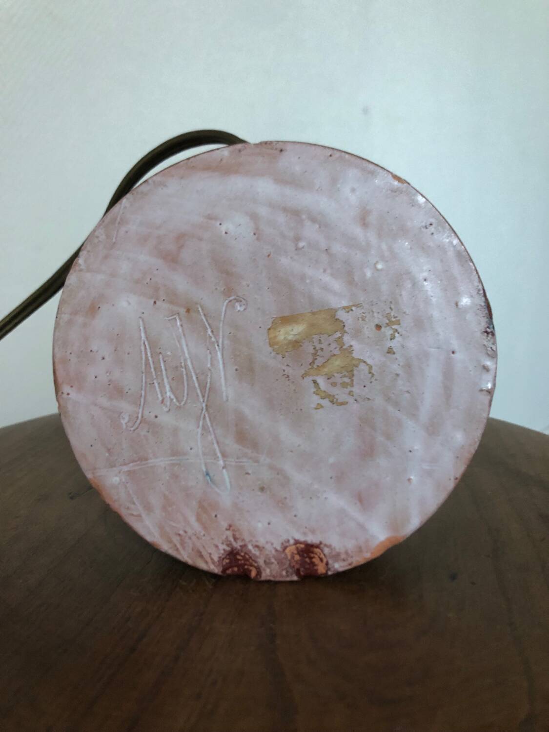 Ceramic and wool lamp