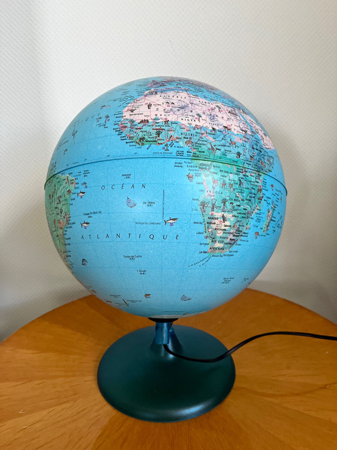 Luminous terrestrial globe 1970