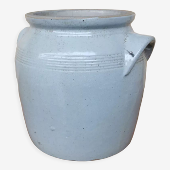 Glazed stoneware pot