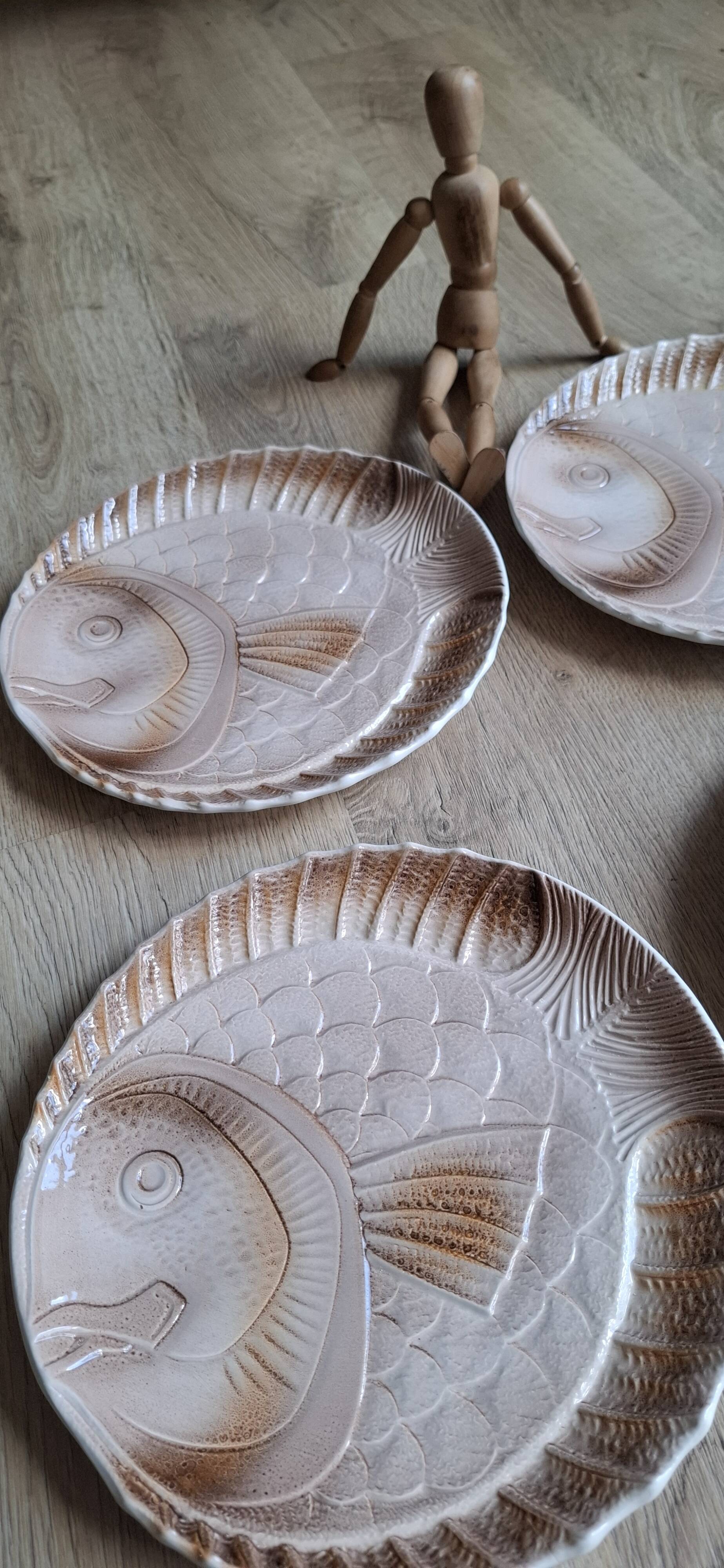 Set of 6 Sarreguemines fish plates