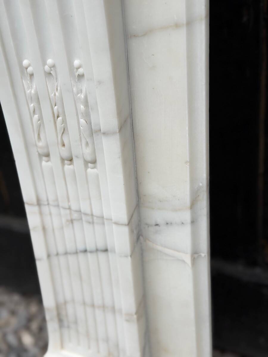 Louis XVI style fireplace in white Carrara marble circa 1880