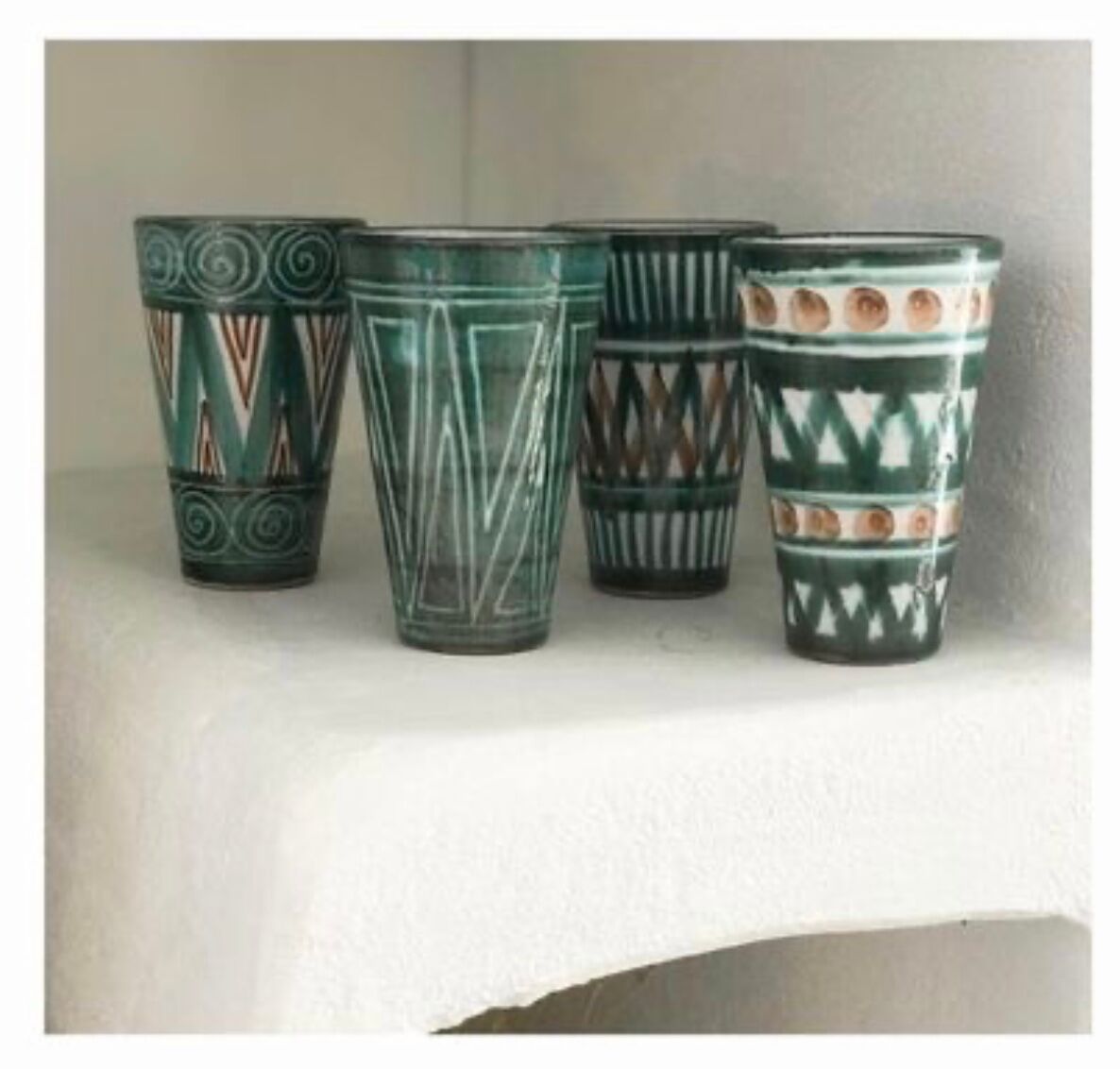 Lot 4 Mugs Robert Picault