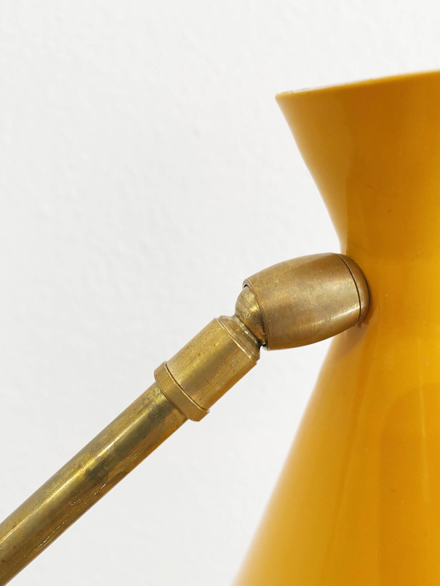Large Italian brass counterweight lamp, 50s design