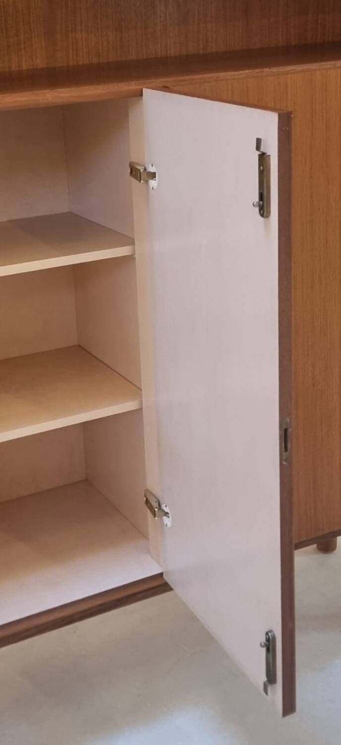 Armoire du milieu du siècle