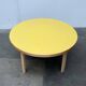 Table basse moderne en linoléum jaune du milieu du siècle par Alva Aalto pour Artek, Finlande, années 1960