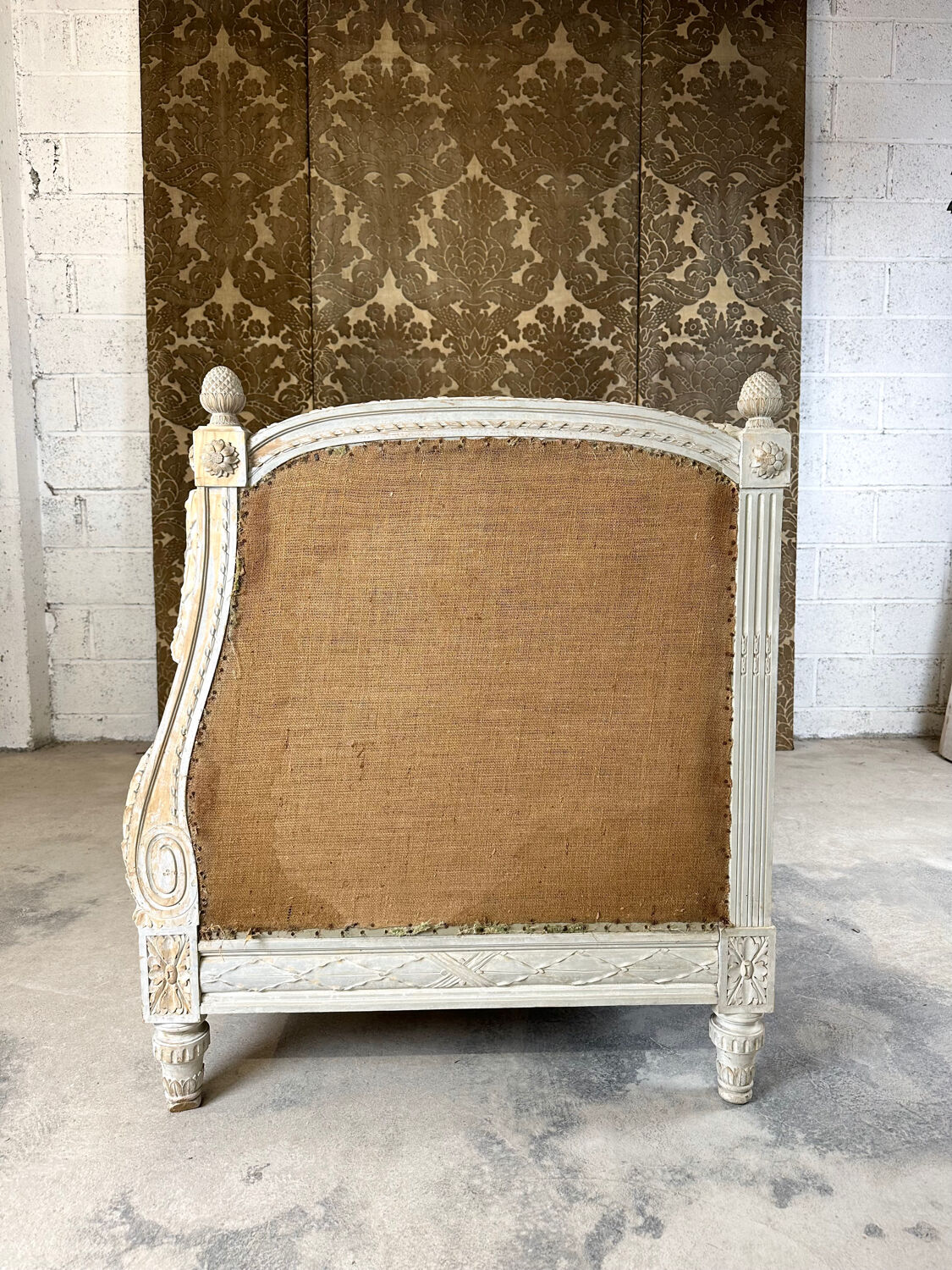 Louis XVI style alcove bed bench, 1900 period