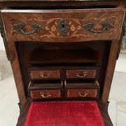Louis XV style lady's secretary in light wood marquetry, 20th century.