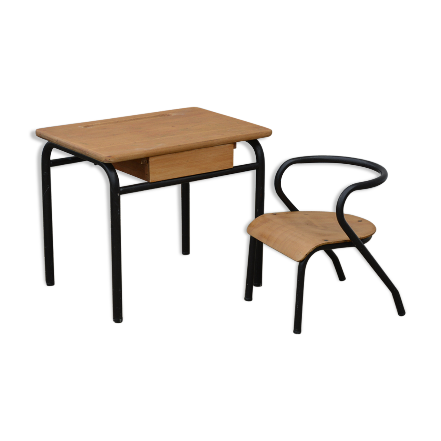 Desk and chair for toddler