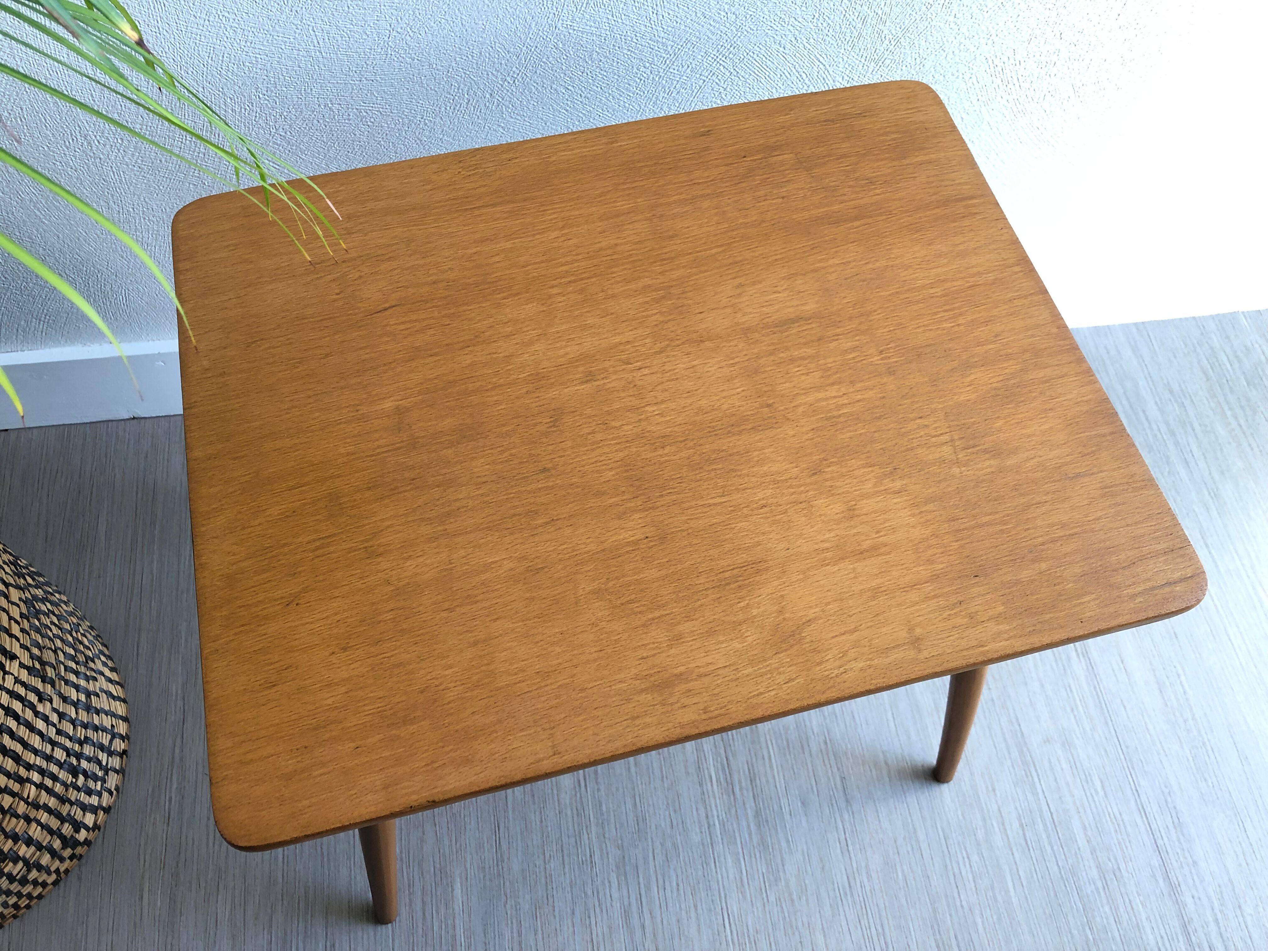 Table basse vintage pieds compas