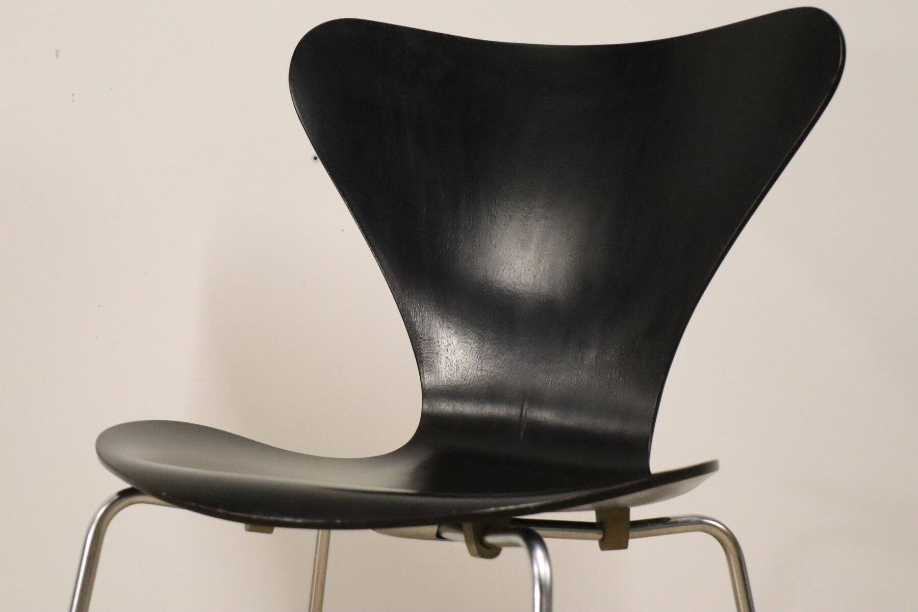 Chair Series 7 - First edition of 1955 - Arne Jacobsen for Fritz Hansen