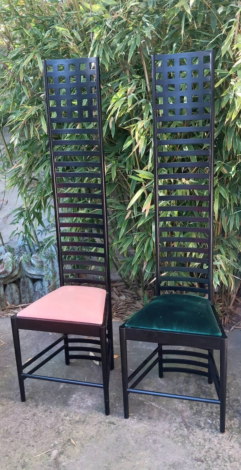 Pair of Hill House 1 Mackintosh Cassina chairs