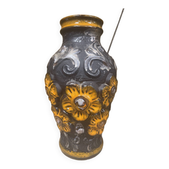 Carstens Tonnieshof lava ceramic vase