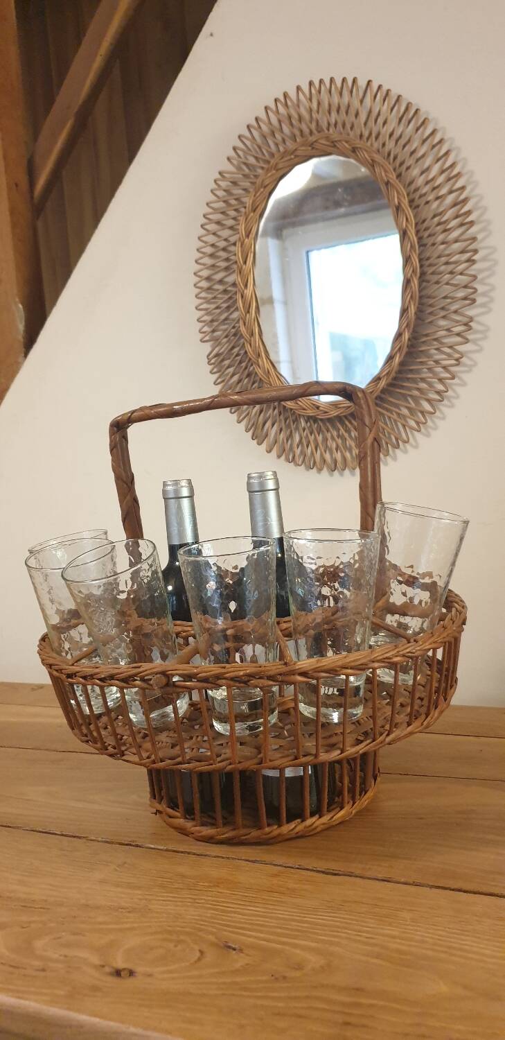 Bottle holder basket