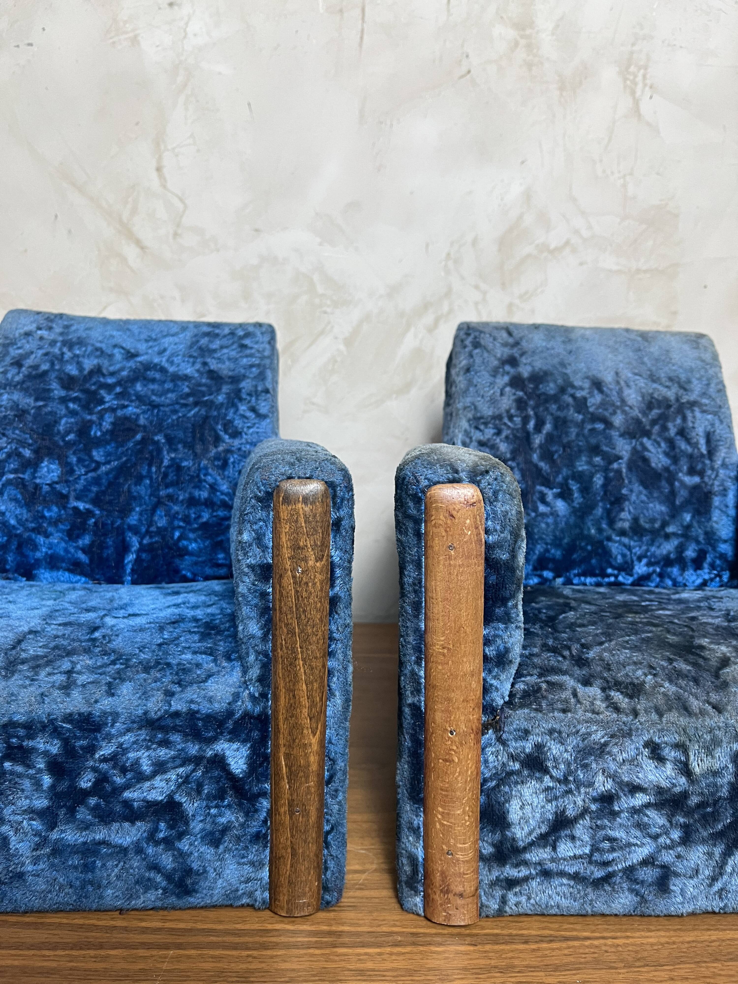 Pair of master's armchairs