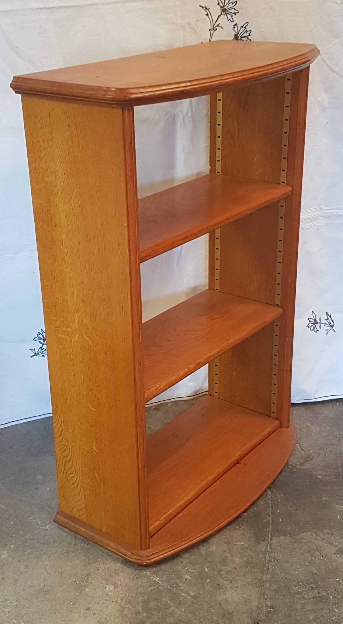Oak bookcase