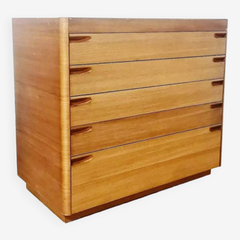 Vintage light wood chest of drawers