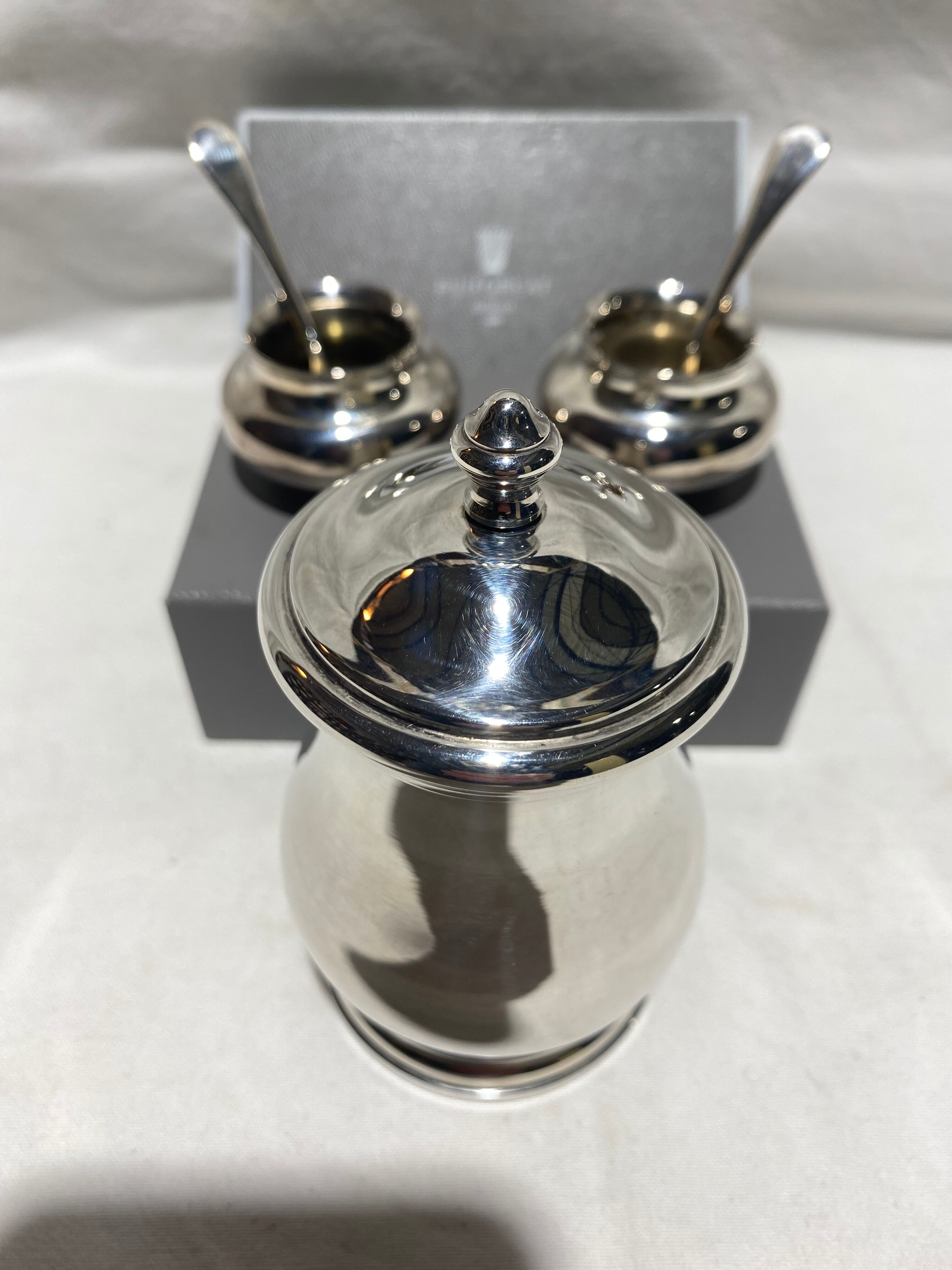 Set of three pieces pepper bowl, salt shaker pepper mill Puiforcat Paris