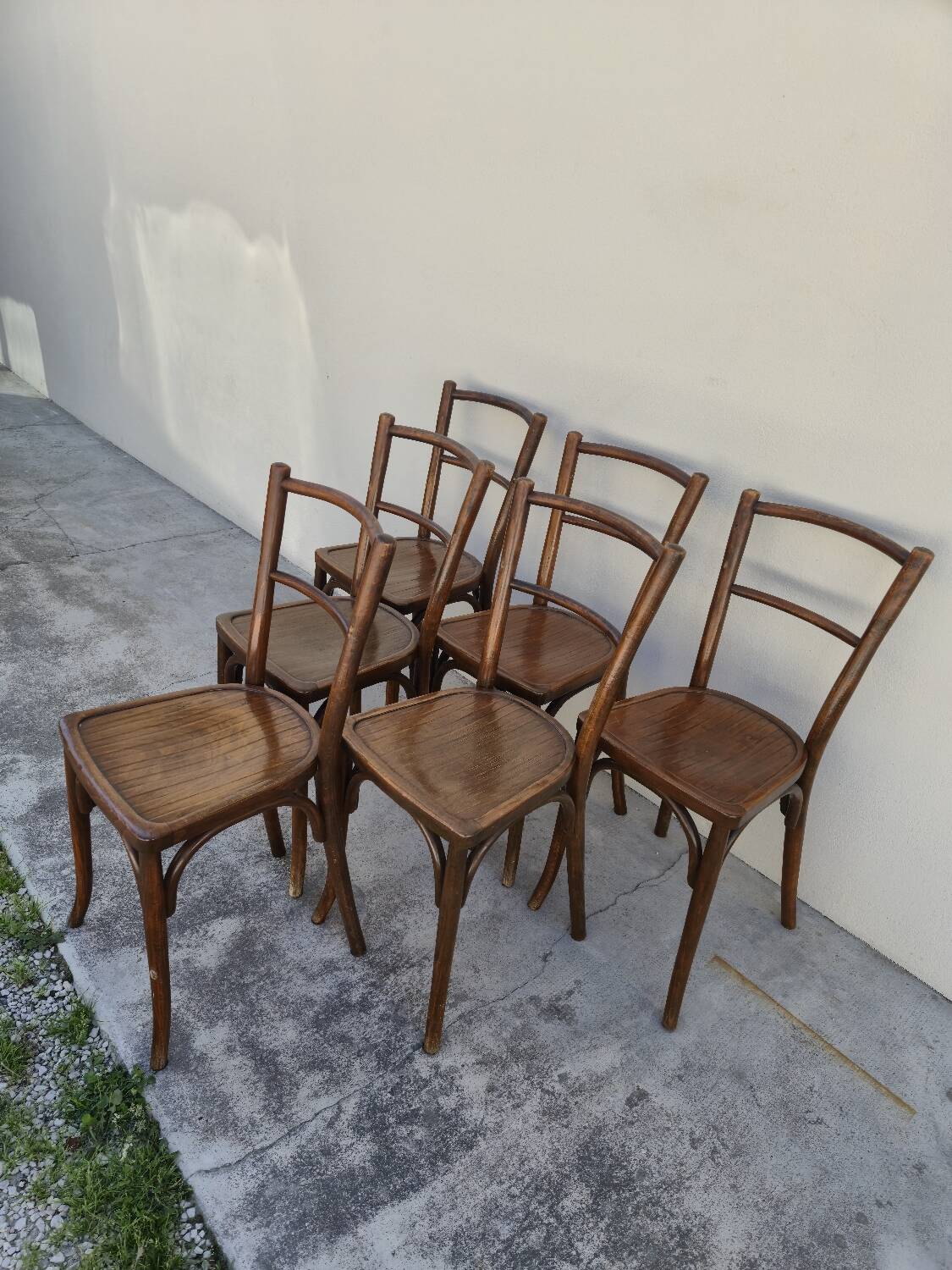 Serie de 6 chaises de bistrot signé Baumann bois courbée 1930s