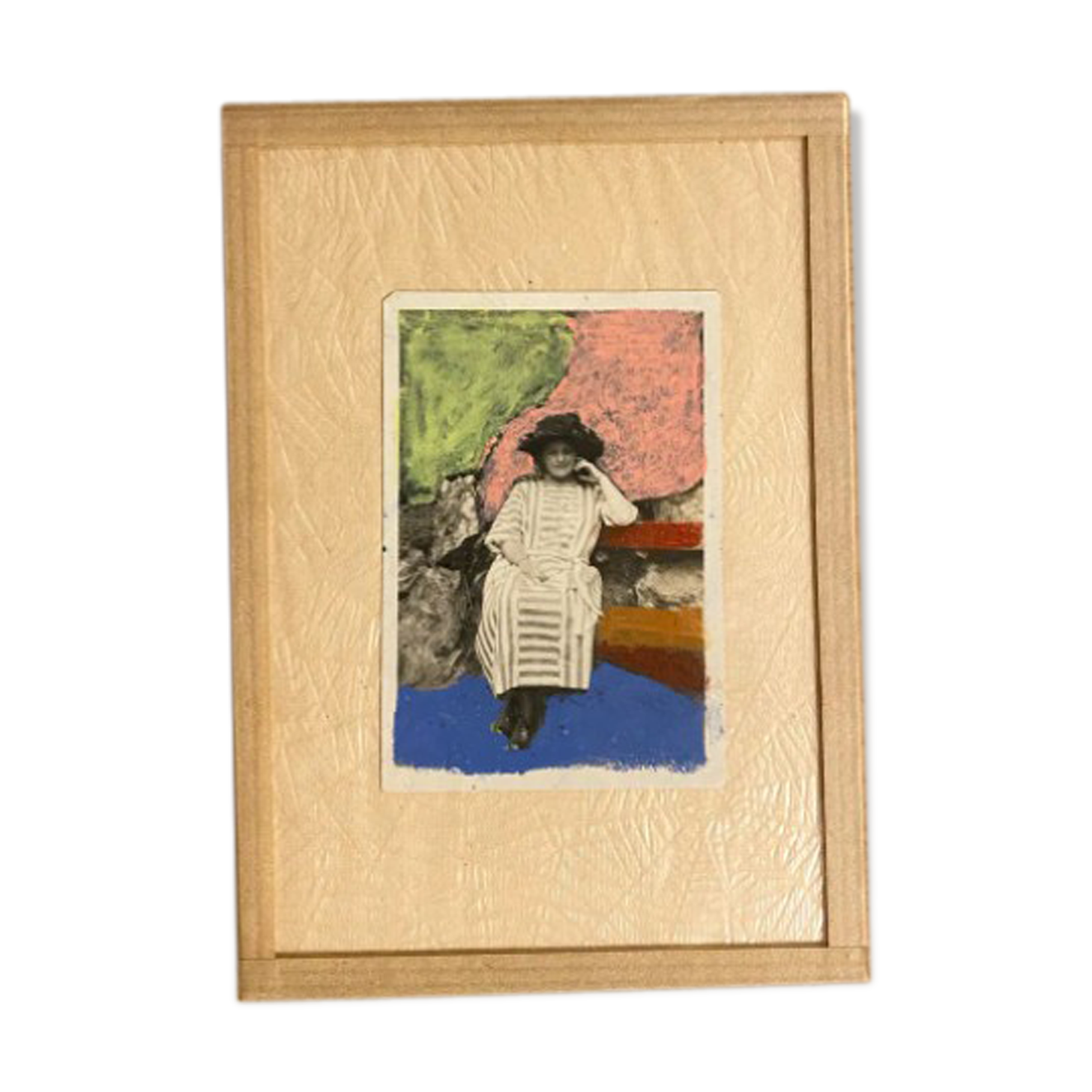 bold pastels in old photo - Brighton 1921