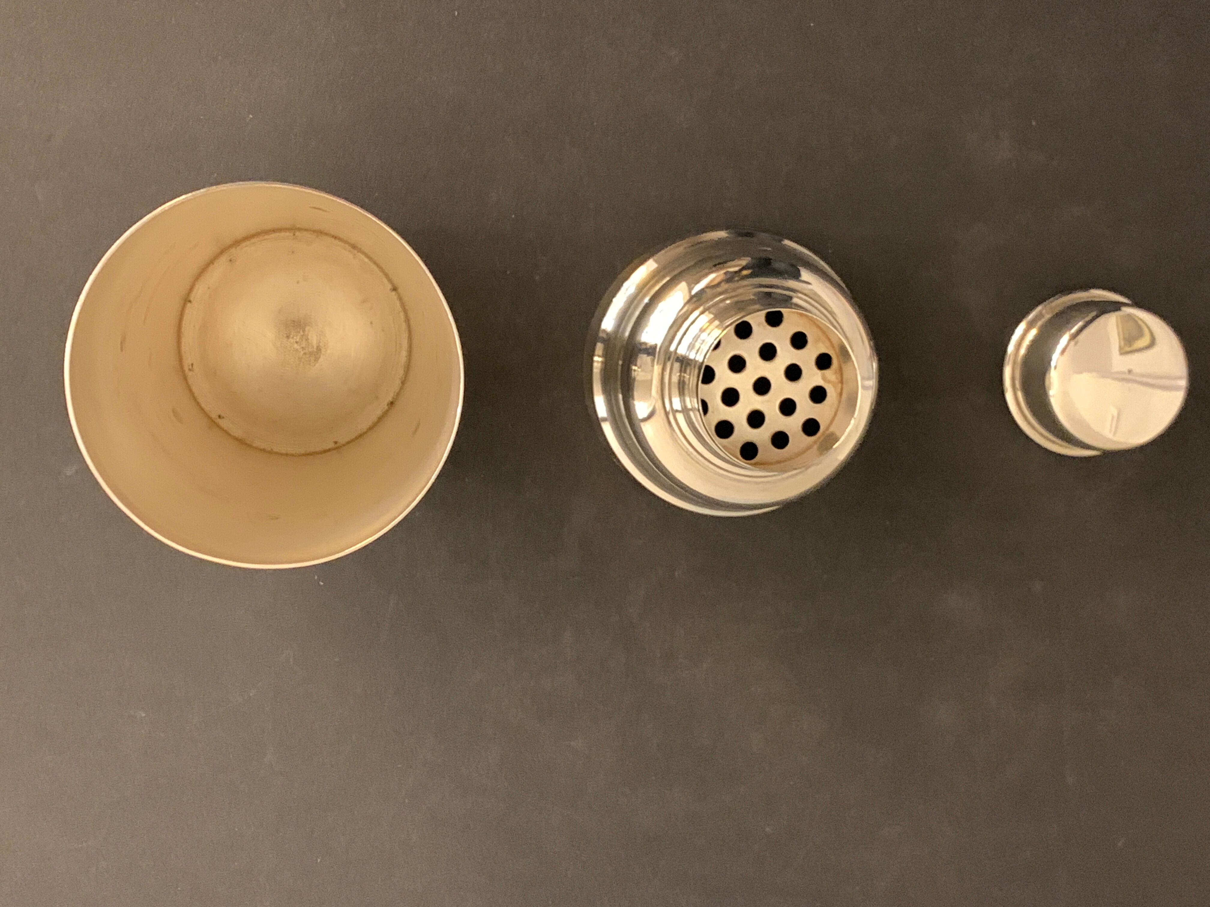 Shaker Christofle in silver metal