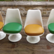 Ensemble vintage table pied tulipe Werzalit et ses 4 chaises