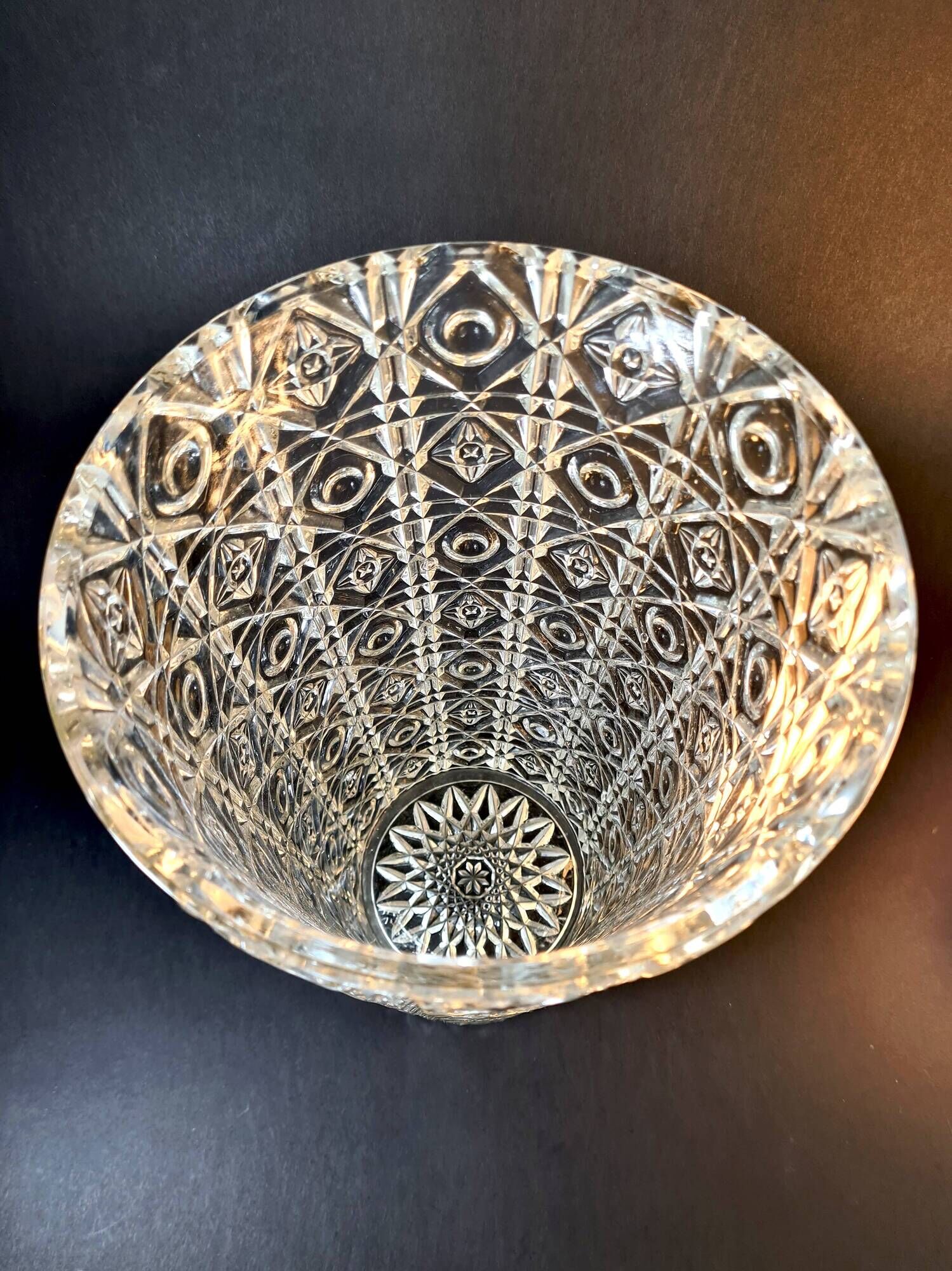 Large cut crystal vase – geometric monogram pattern
