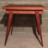 Folding table