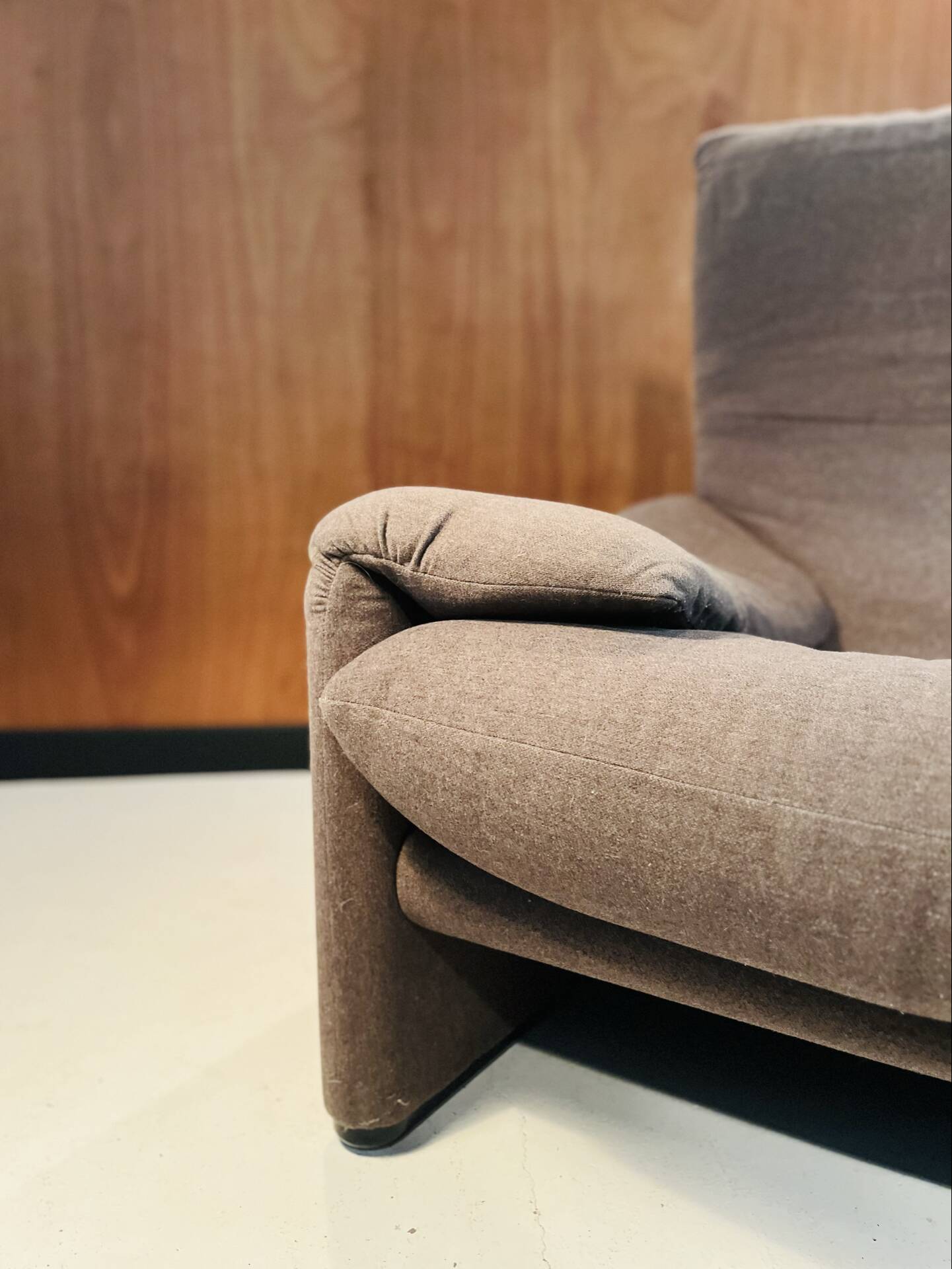 Fauteuil Maralunga , design Vico Magistretti