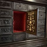 Large Louis XIII cabinet in ebony veneer, 17th century