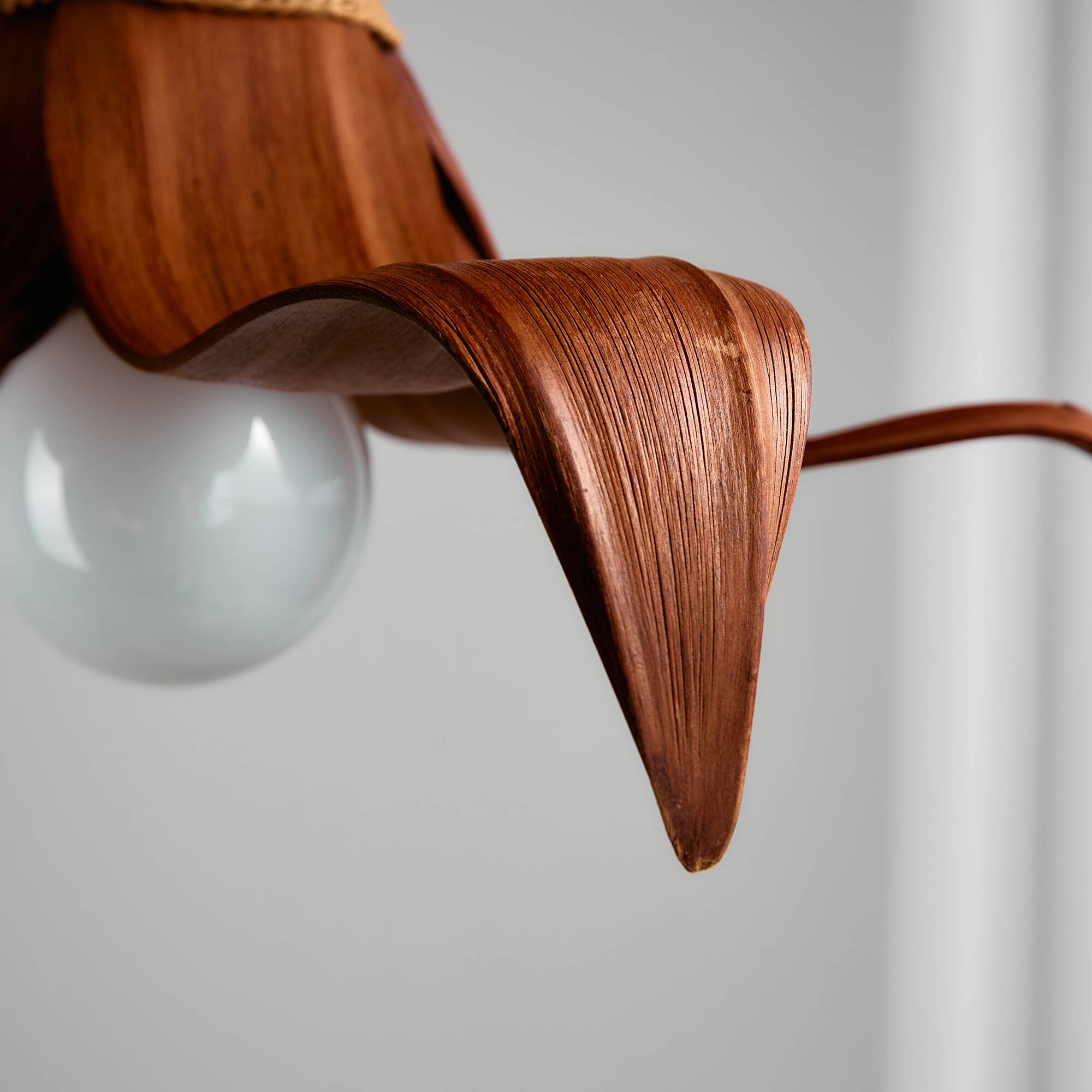 MK10772 Coconut leaves chandelier