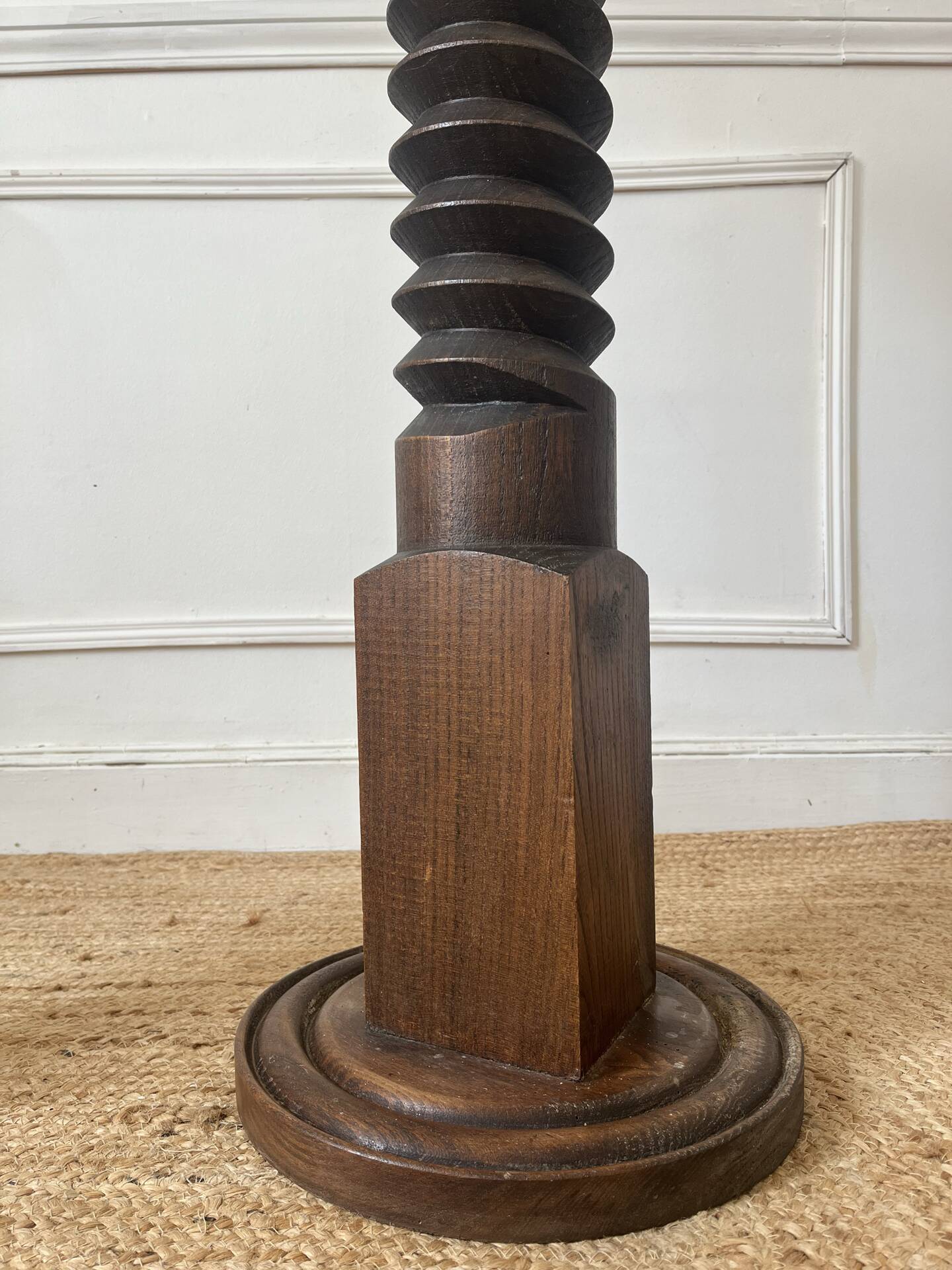 Column support screw for wooden press