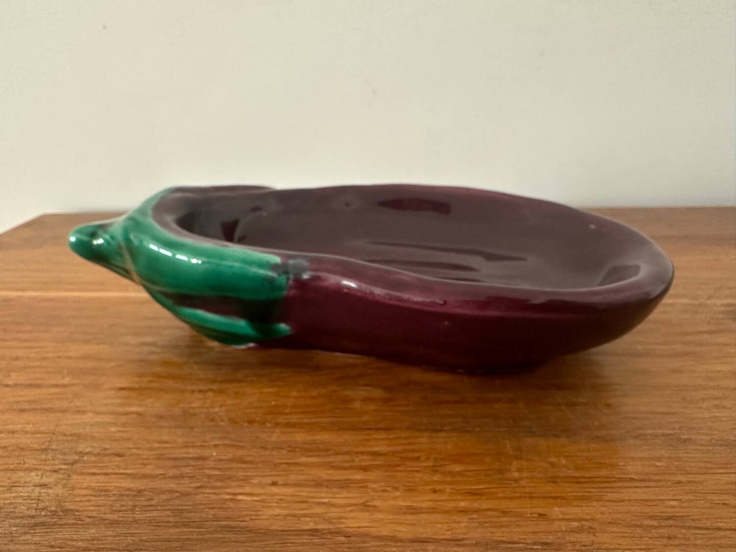 Old Vallauris aubergine ceramic vintage empty pocket bowl
