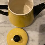 Villeroy and Boch ceramic teapot