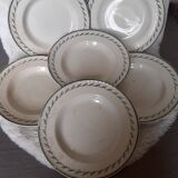 Set of plates in Iron earth we Gien