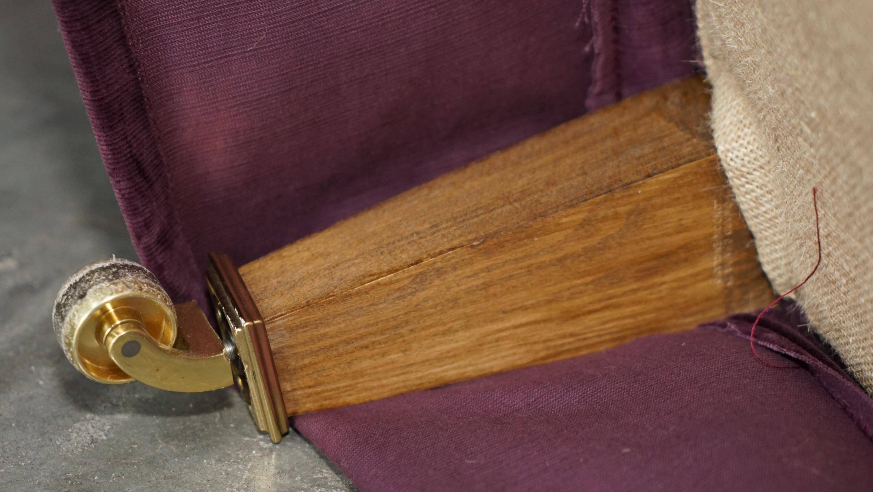 Three-seater sofa Howard & Son's Wimbourne 257x122 cm