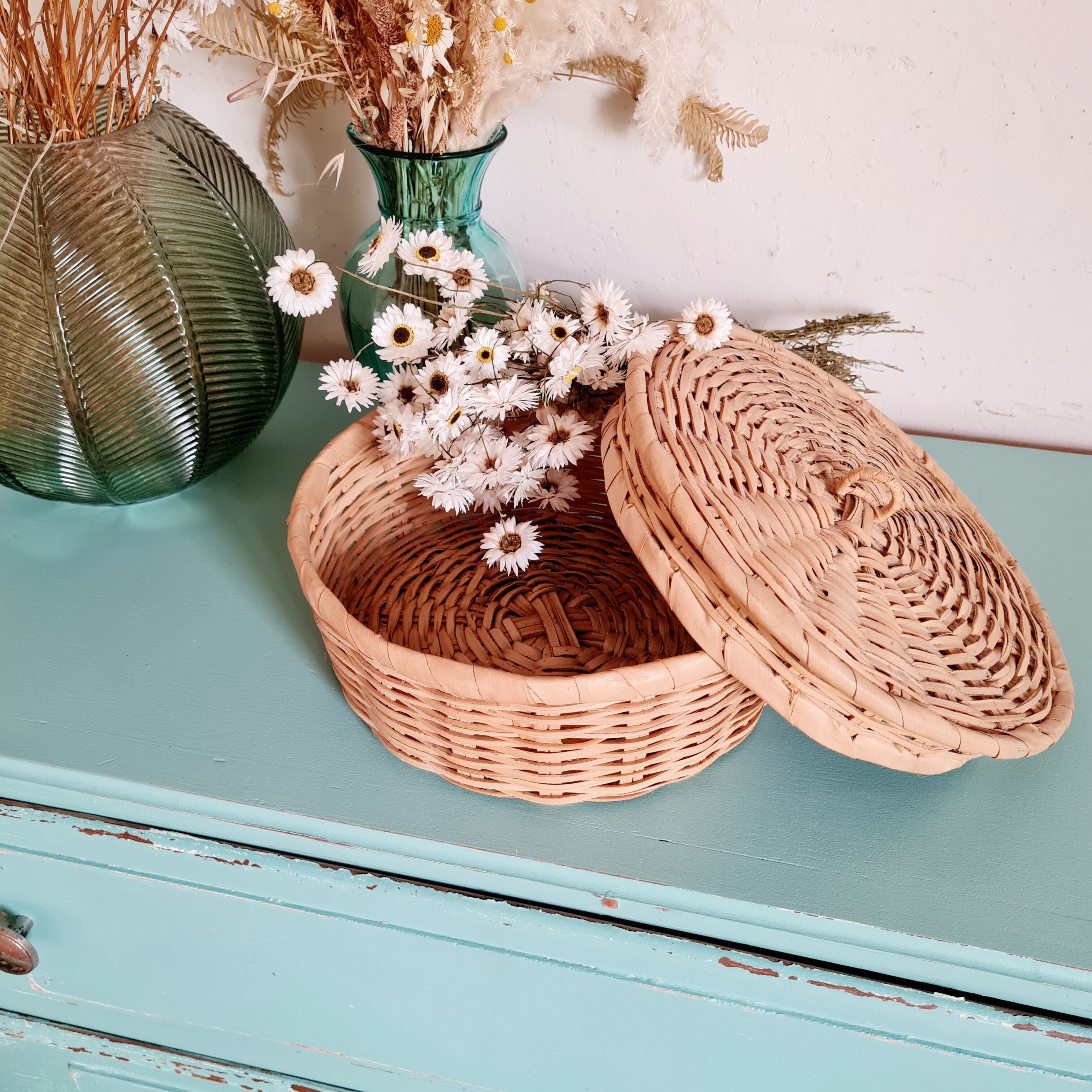 Rattan basket with vintage lid