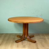 T40 extendable table by Pierre Chapo