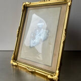 Antique  Frame gilded wood measurements 22 cm x 17  cm Convex Glass