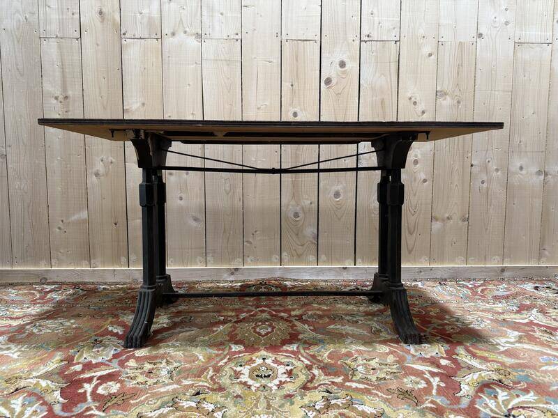 Table de bistrot art déco pied fonte