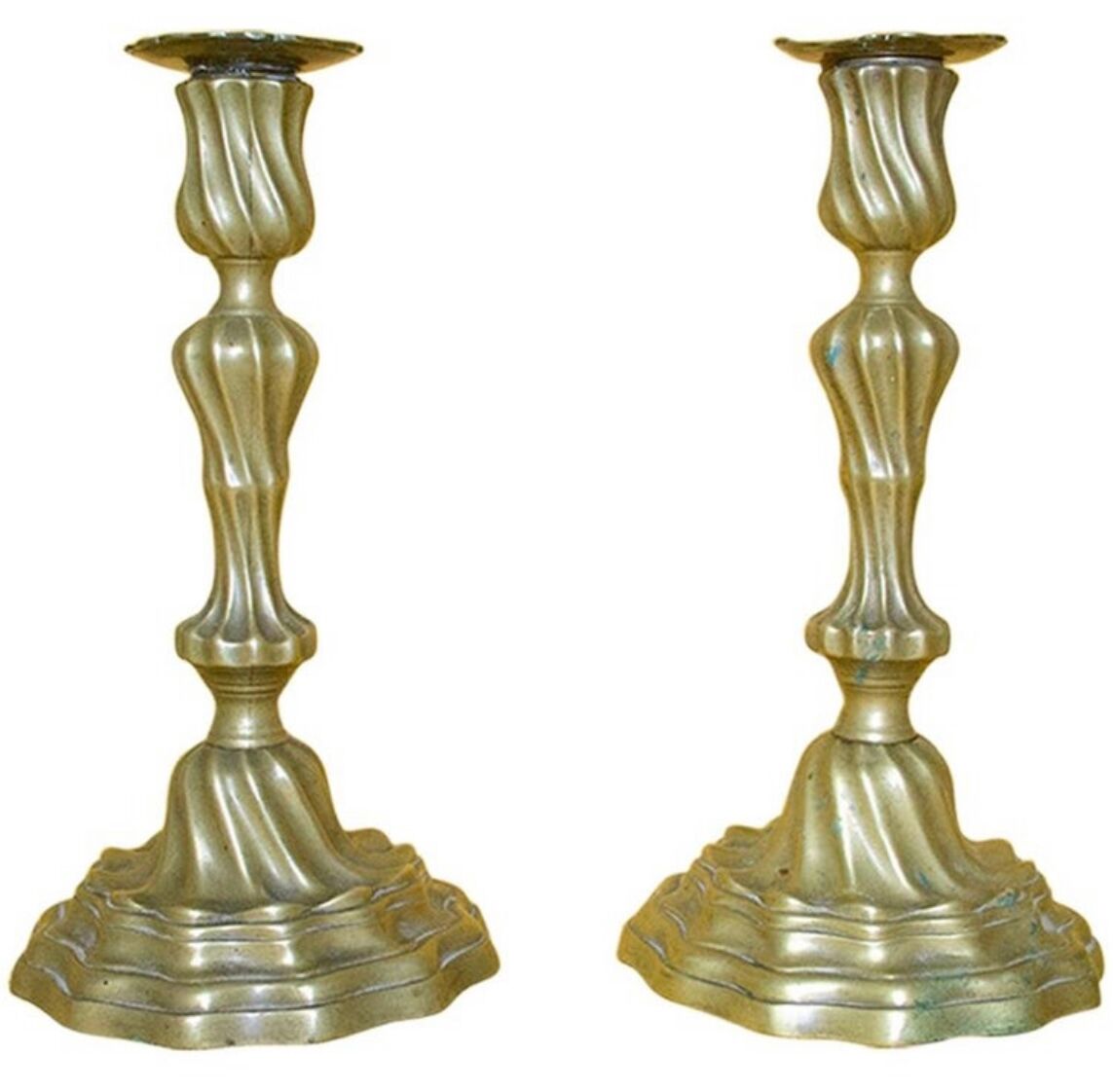 Pair of chandelier, gilded metal, Louis XV style, eighteenth century