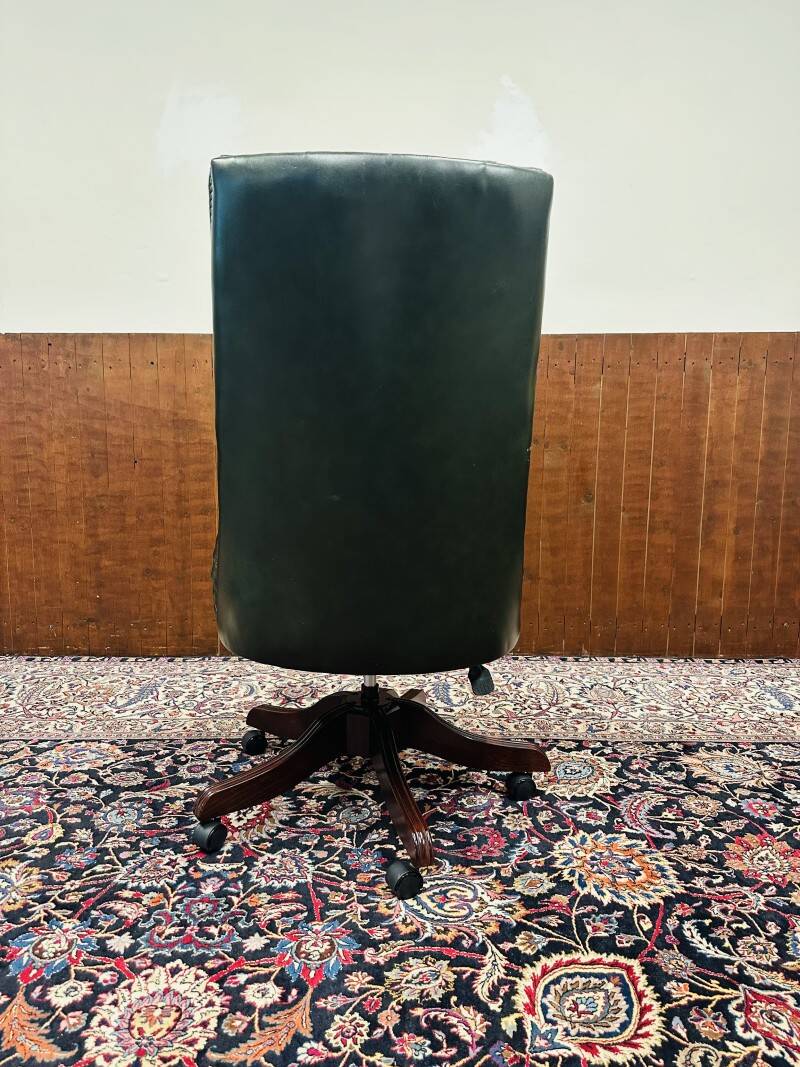 English Green Chesterfield Office Chair Desk chair green