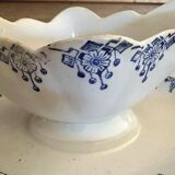 Old sauce boat